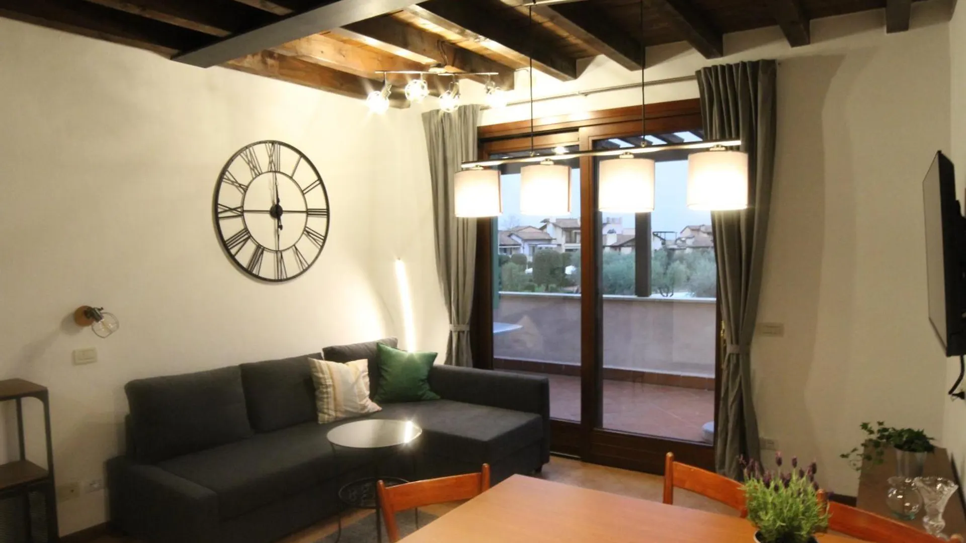 Appartamento Lagosuite Peschiera del Garda